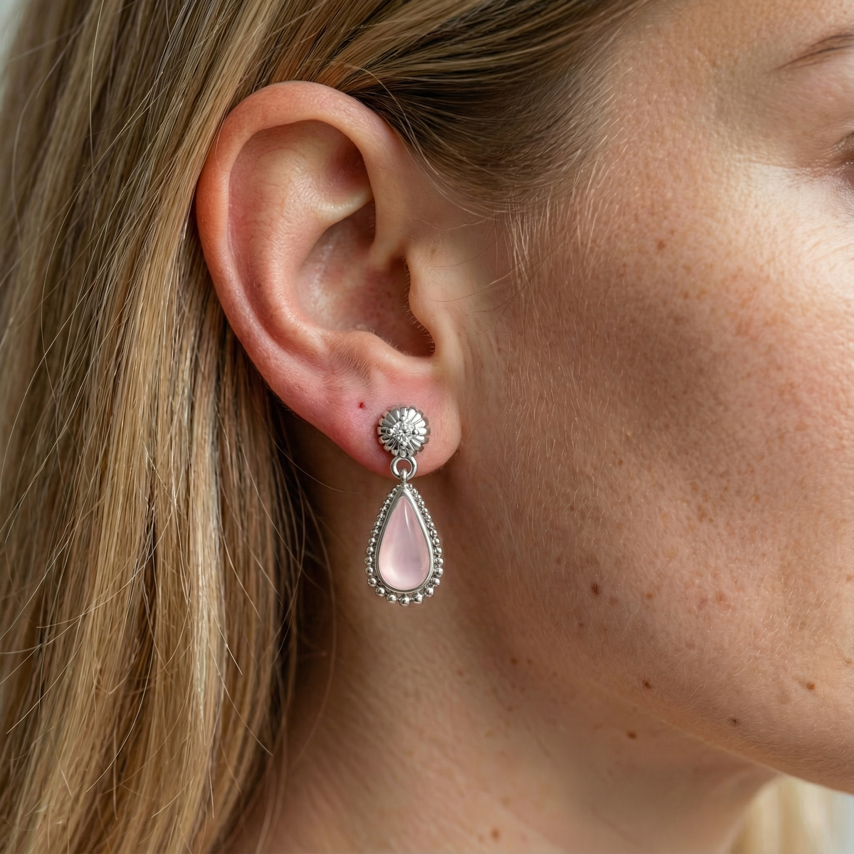 Rose Quartz Dewdrop Earrings